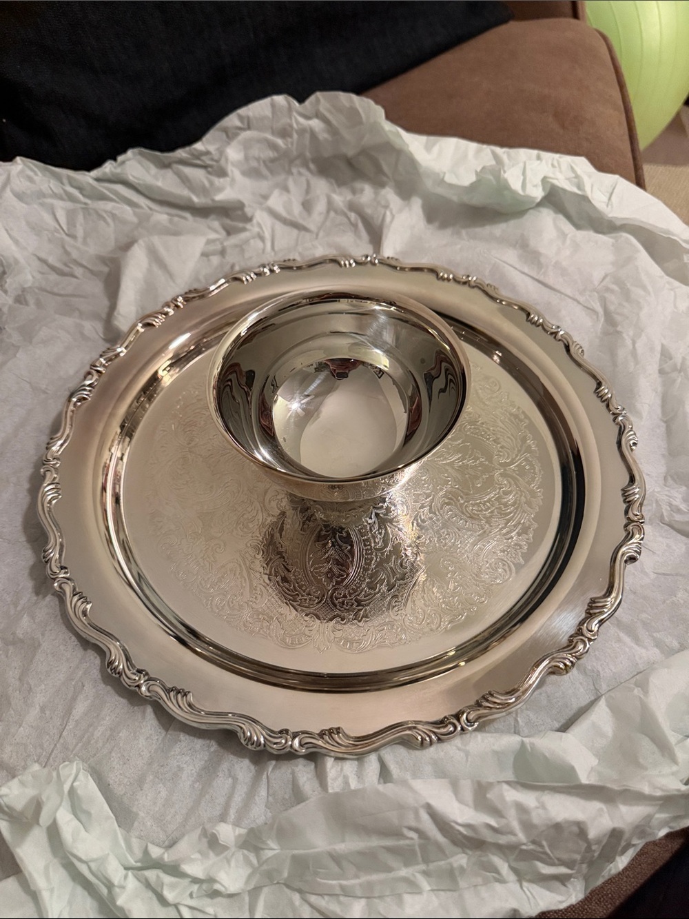 Oneida Silverplate Chip and Dip Server